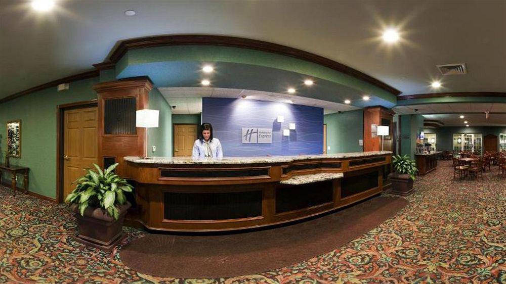 Holiday Inn Express Grand Rapids Southwest By Ihg Grandville Extérieur photo