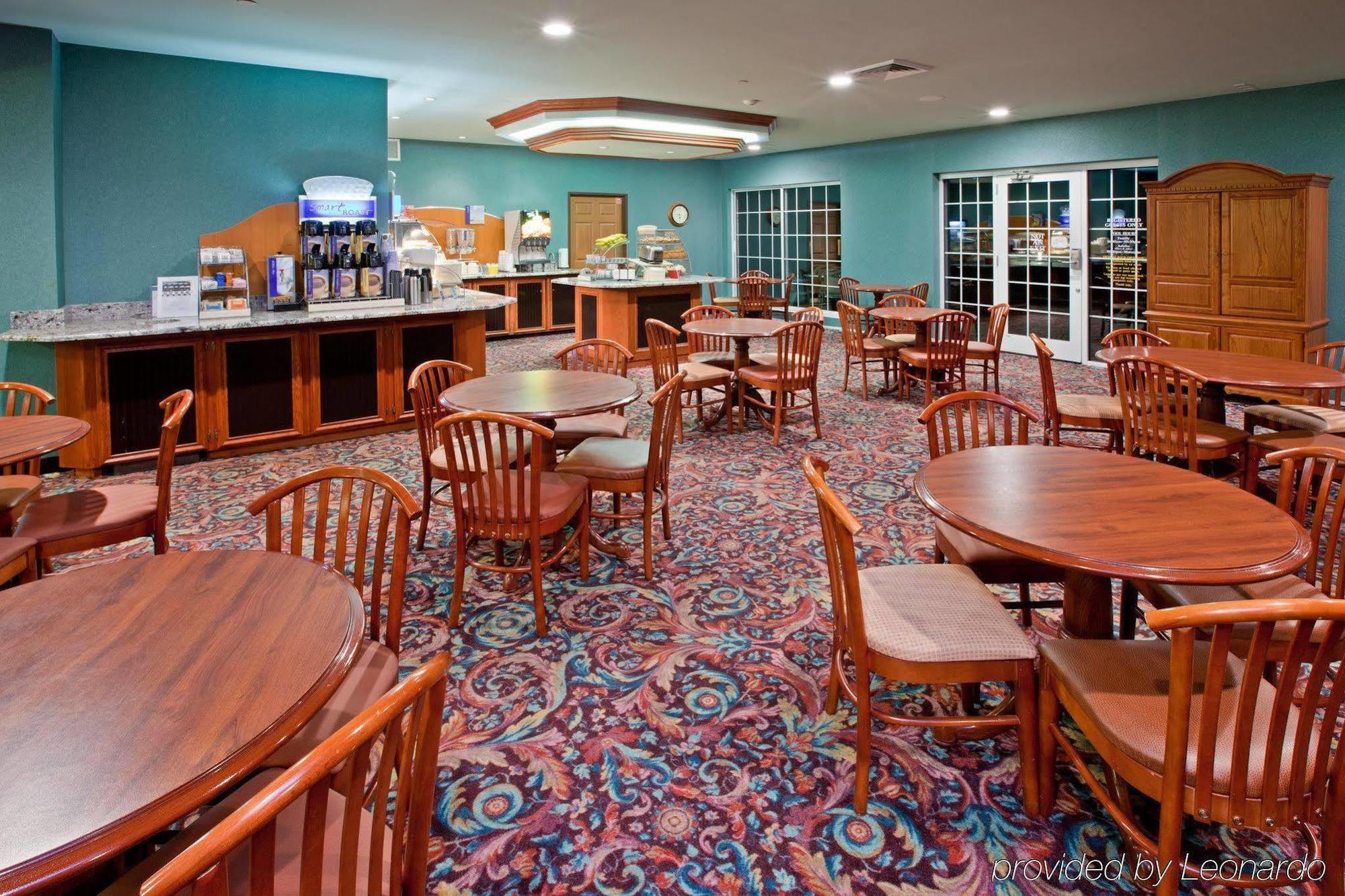 Holiday Inn Express Grand Rapids Southwest By Ihg Grandville Extérieur photo